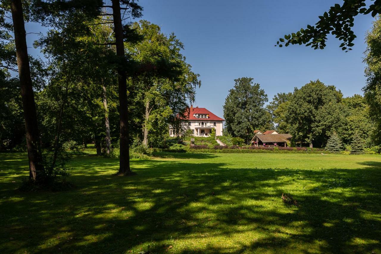 Palac Pozorty Bądki Buitenkant foto