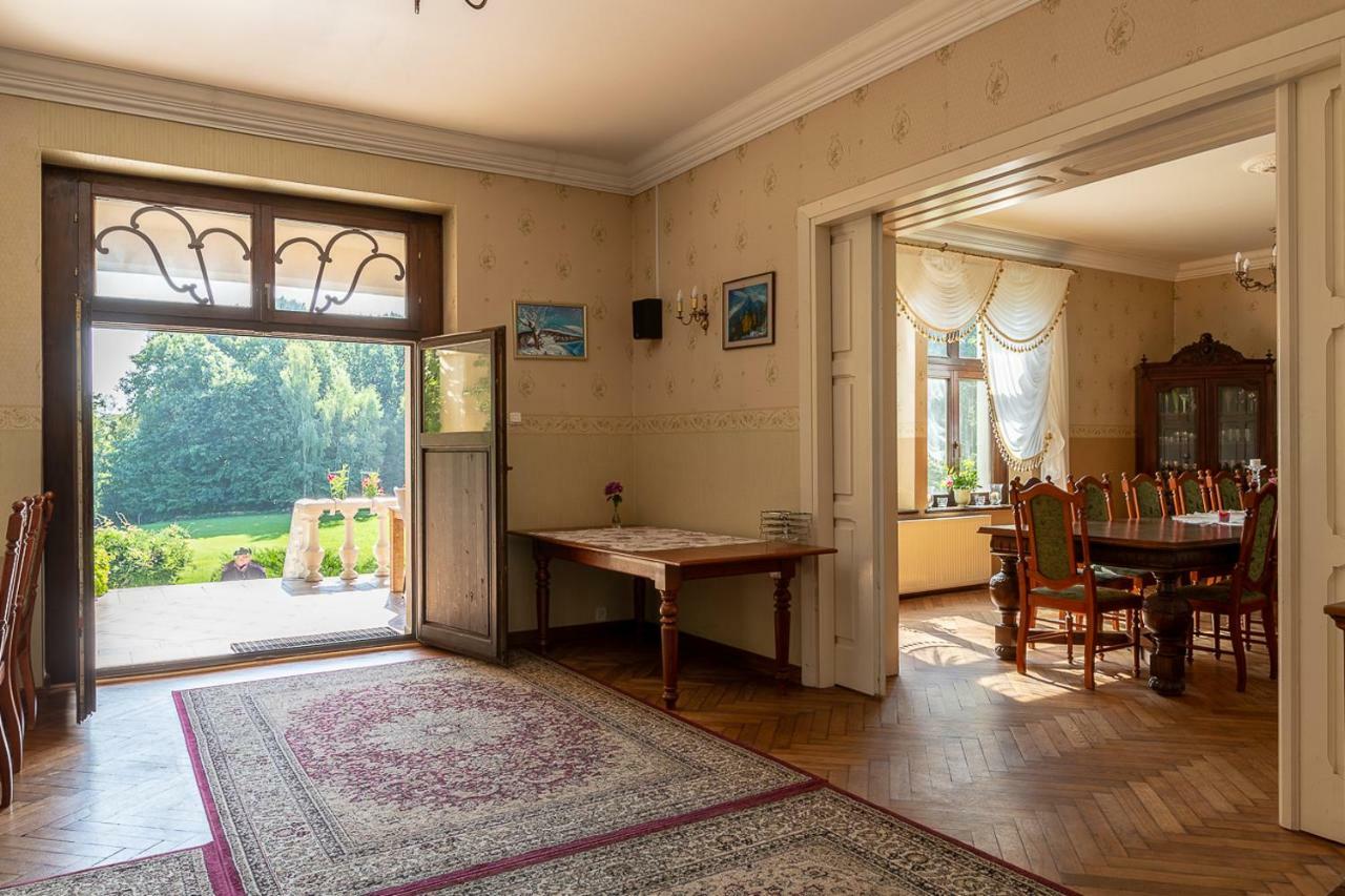 Palac Pozorty Bądki Buitenkant foto